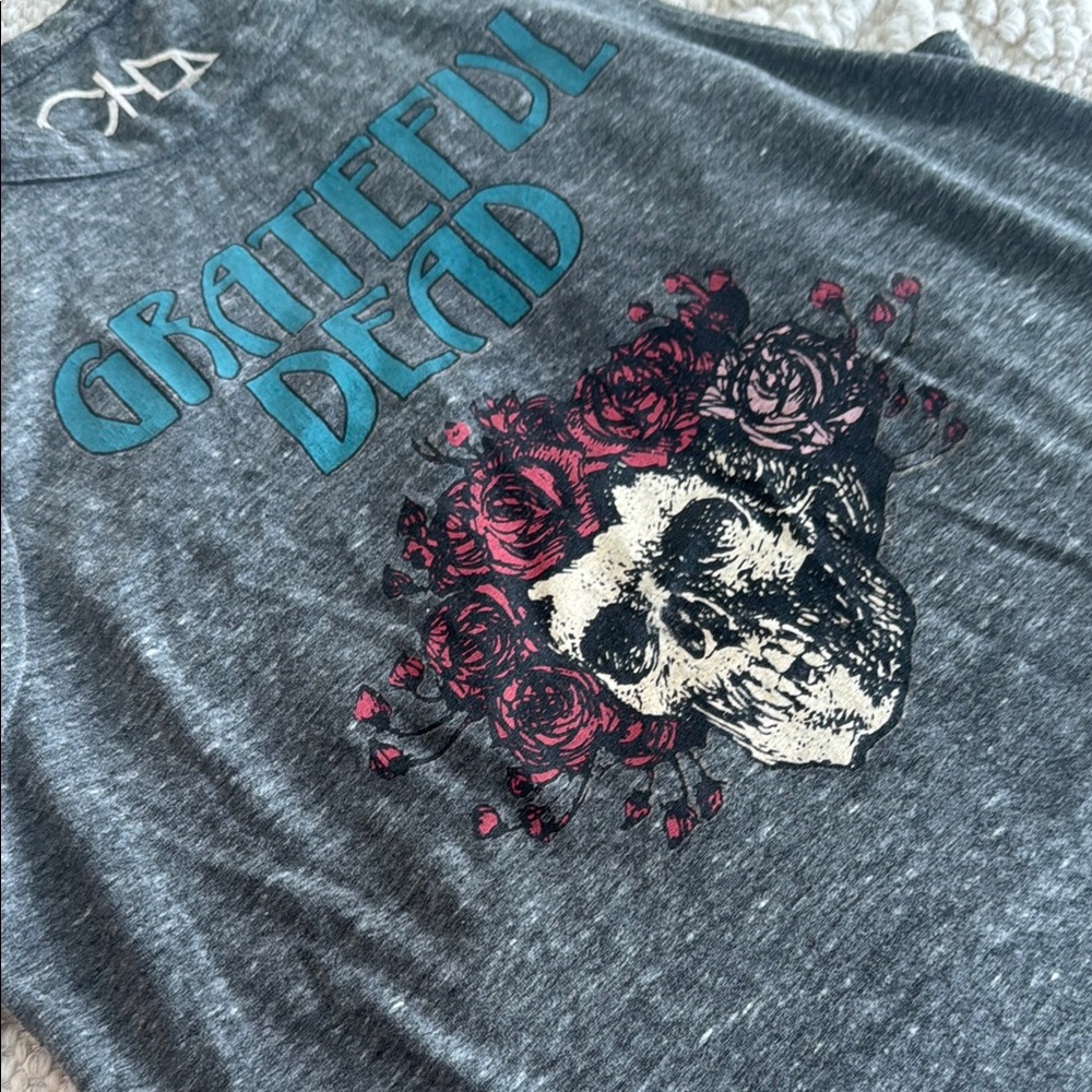 Grateful Dead Graphic Tee size small